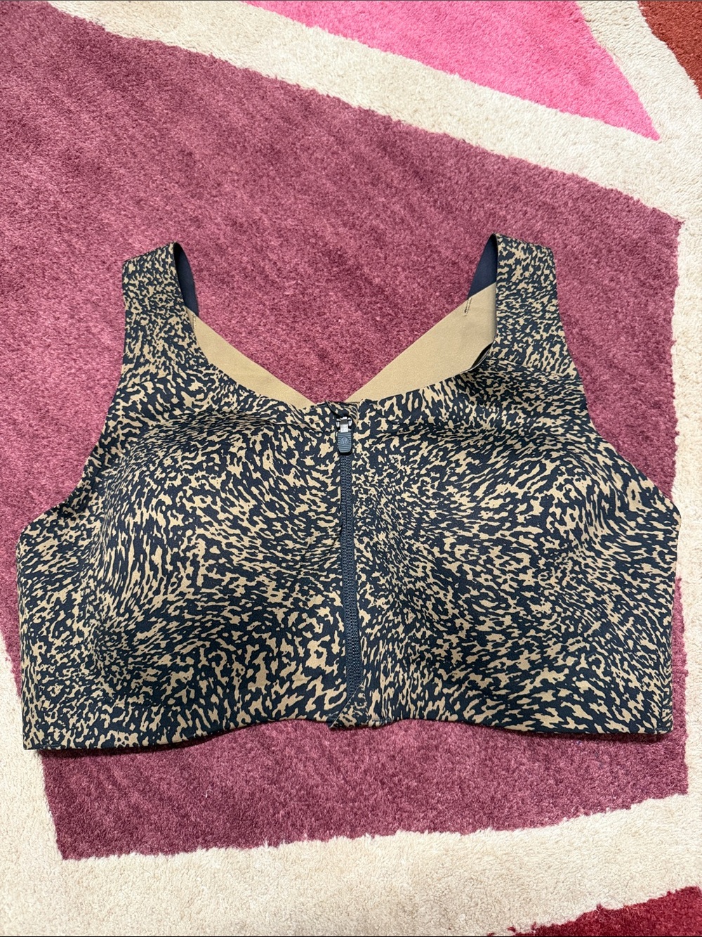 Lululemon Enlite Front-Zip Bra Size 36D